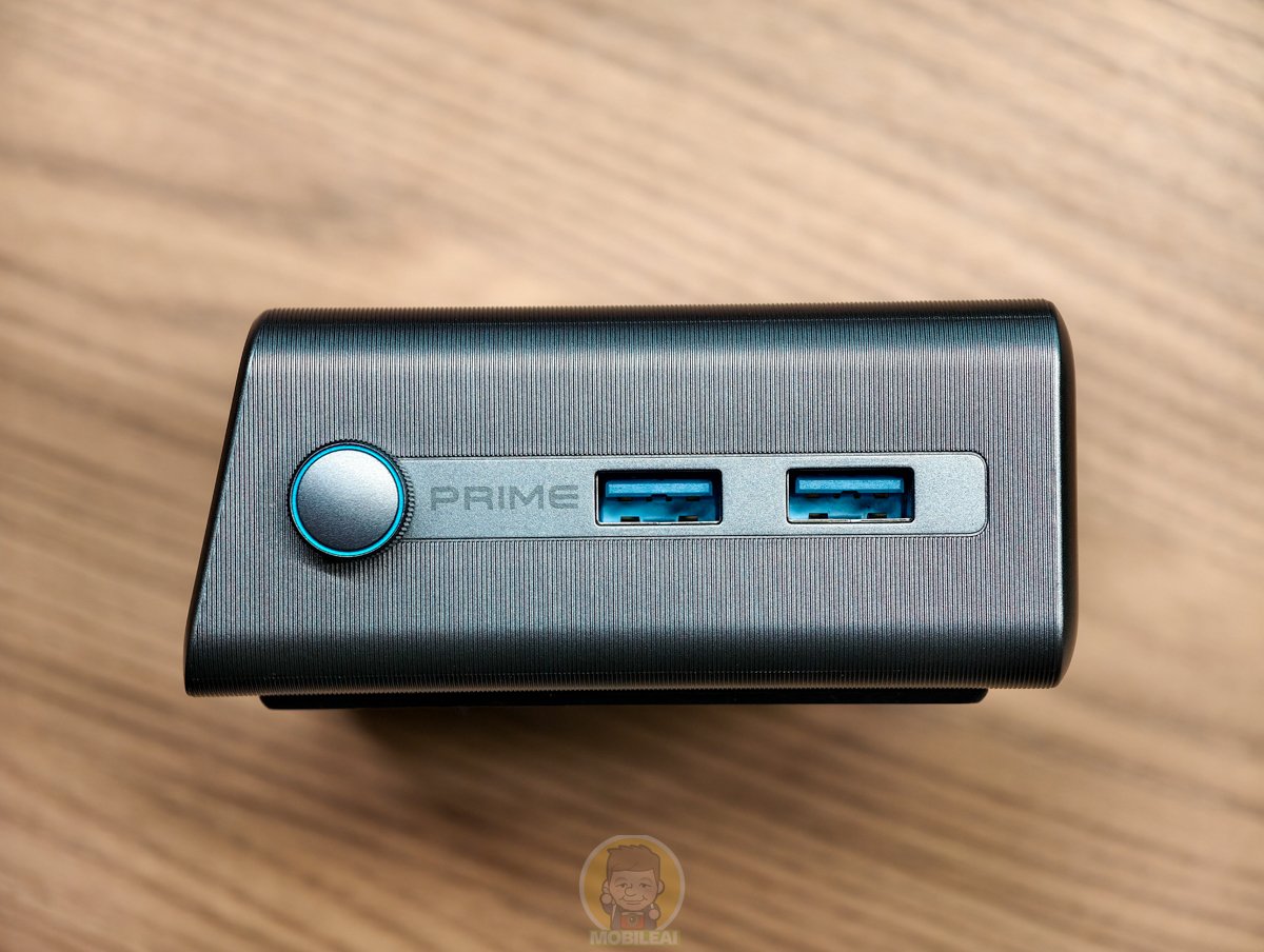 Anker Prime Charger 250W 6Ports GaN 桌上型充電站 開箱