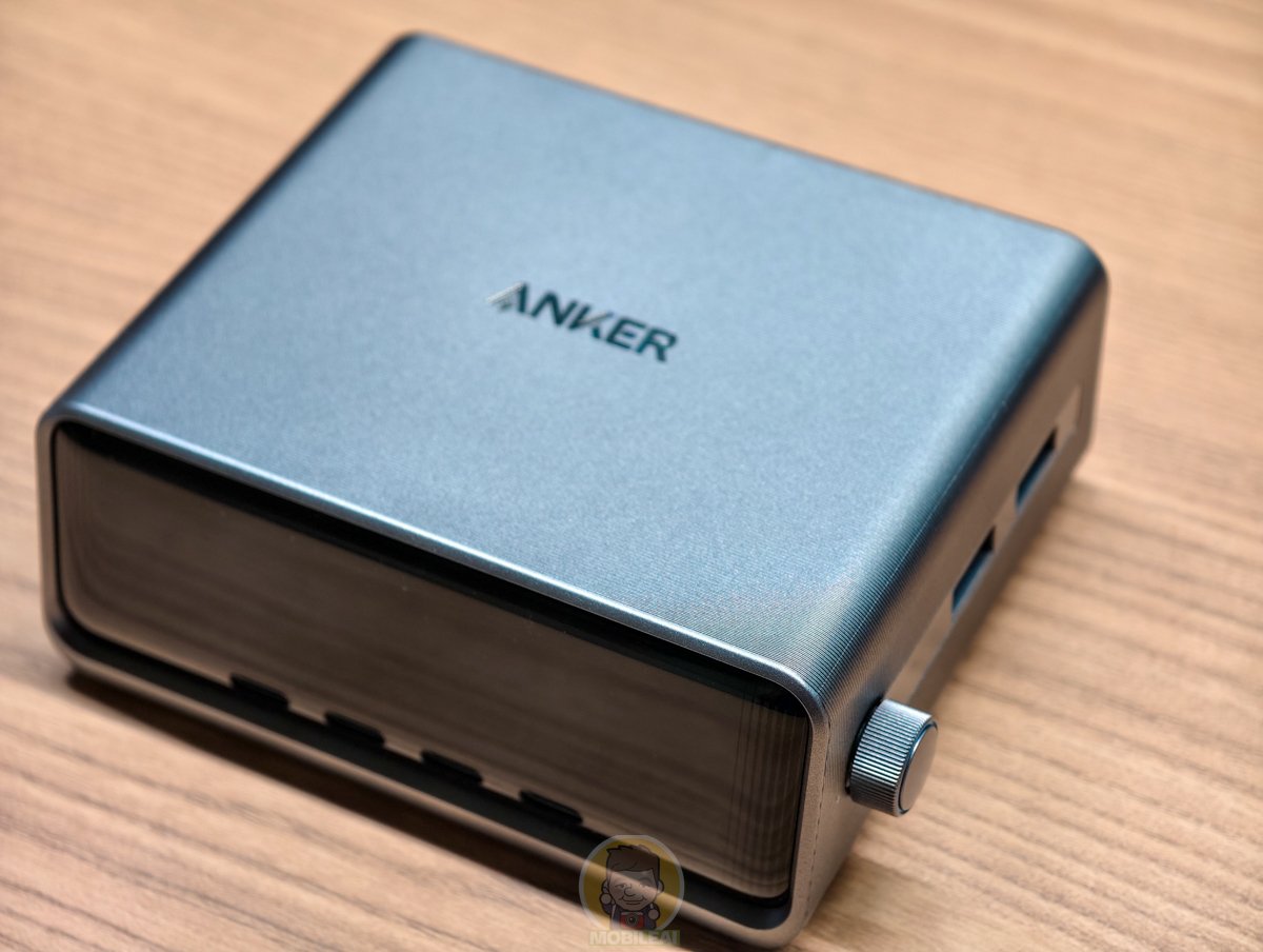 Anker Prime Charger 250W 6Ports GaN 桌上型充電站 開箱
