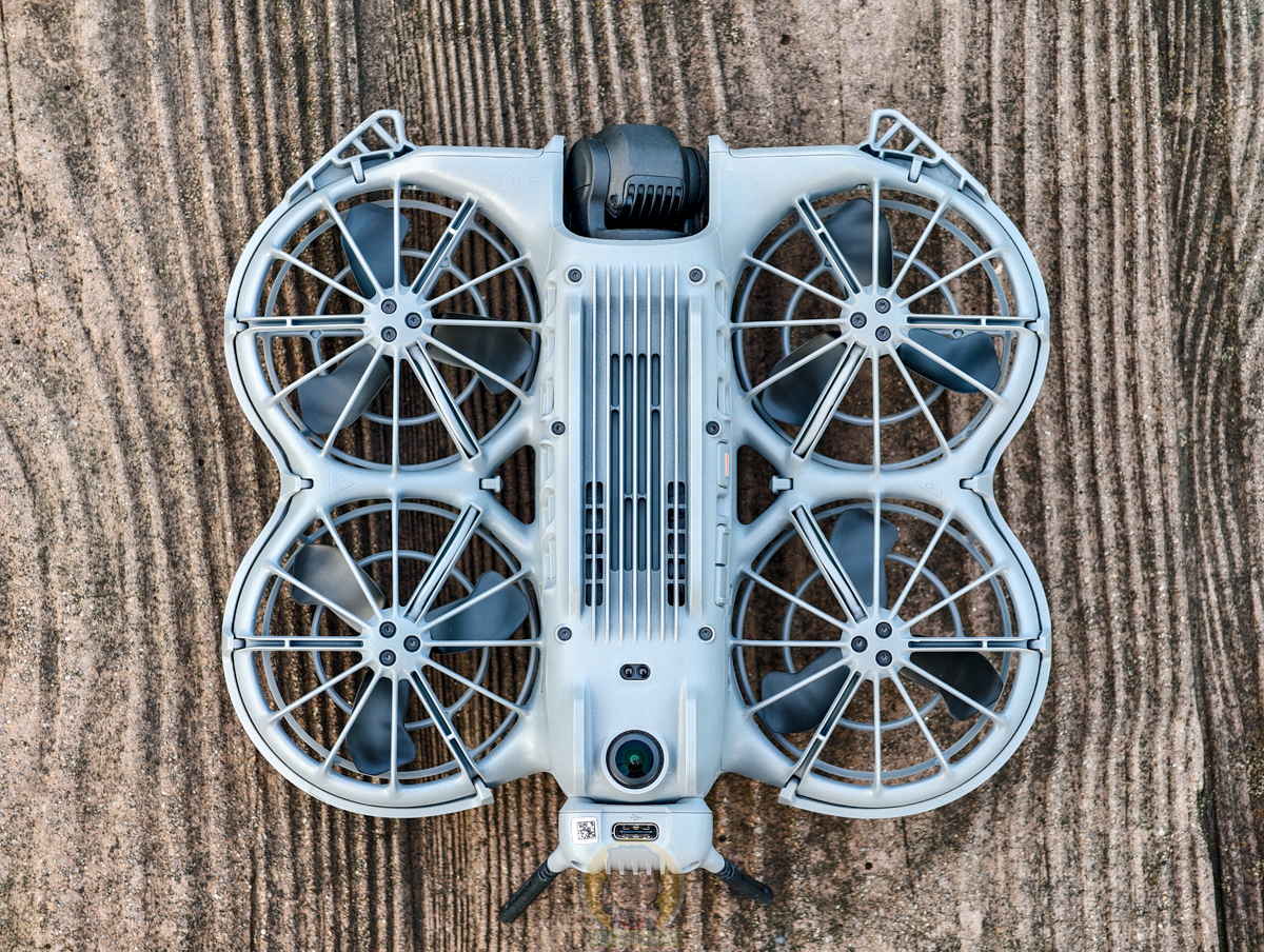 新手最佳入門空拍機開箱實測 DJI Neo 2